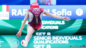 raffaeli sofia ita sfe03599 copia simone ferraro ph